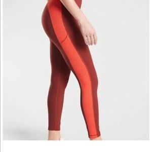 Athleta Ultimate Colorblock 7/8 Tight Stash Pocket Laser Cut Orange